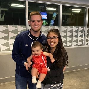 Meet your Posher, Lauren